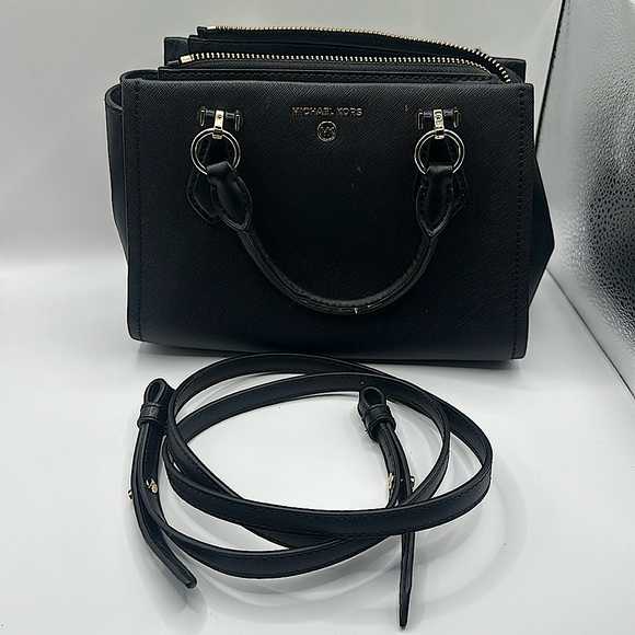 Michael Kors Handbags - Michael Kors Marilyn Small Crossbody Black OS